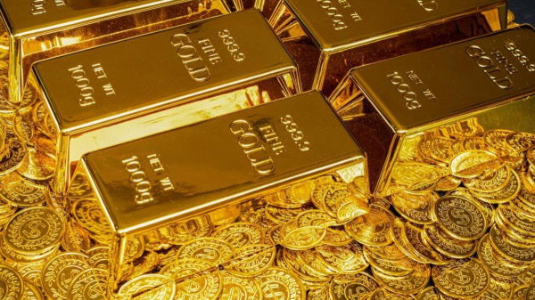 Китай потратил рекордные $158,8 млрд на золото: почему страна скупает его тоннами
