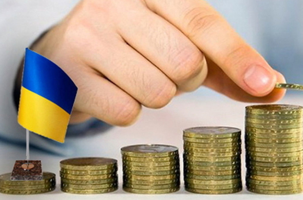 Кто уплатил больше всего налогов с начала года: ГНС назвала отрасли-лидеры