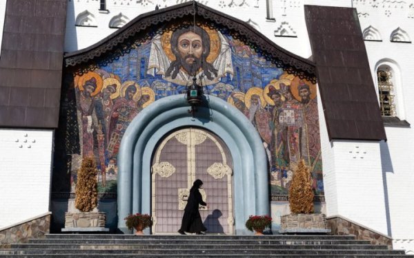Почаївській лаврі надали додаткові 60 днів на розірвання зв’язків із РПЦ