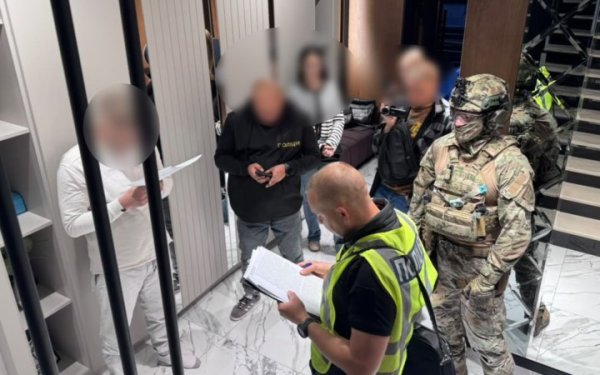 В Івано-Франківську викрили чоловіка, який ошукав знайомих на понад 5 млн гривень
