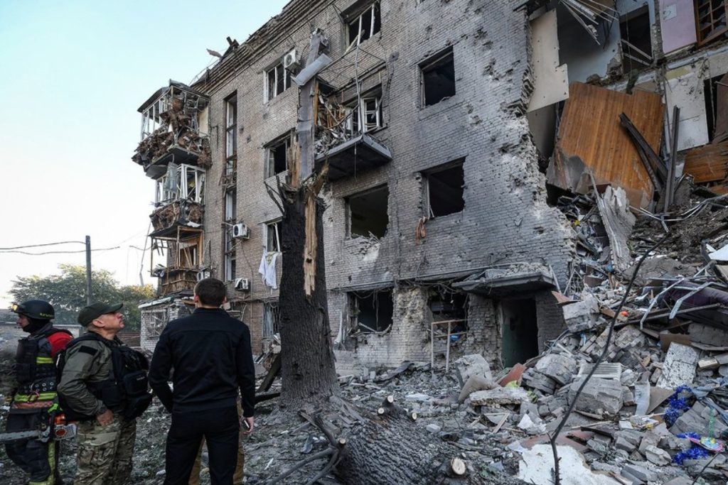 Відмова в компенсації за пошкоджене житло в Запоріжжі: 9 причин, ліміти виплат і що робити після рішення комісії Пошкоджений житловий будинок у Запоріжжі