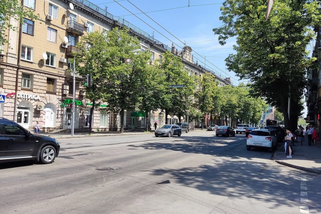 Вулиця Військкоматська в Запоріжжі стане вулицею Злагоди: чи треба міняти паспорт і документи на житло Вулиця в Запоріжжі