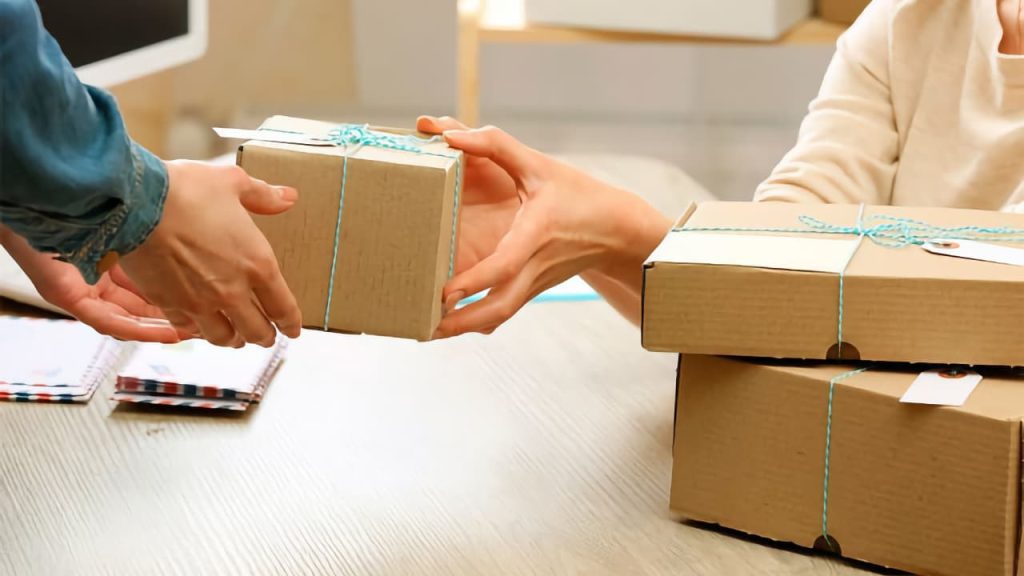 Як працює OLX Доставка для продавця: гроші, ризики, нюанси