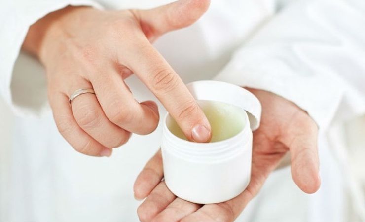 Як зробити мазь з продуктів вдома: 5 безпечних рецептів