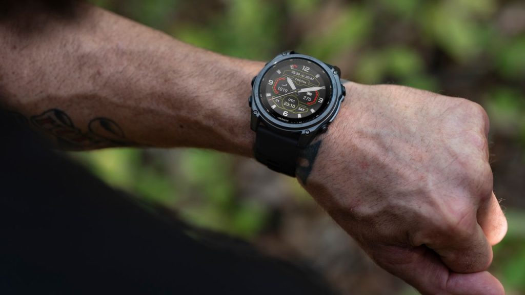 Garmin tactix 8
