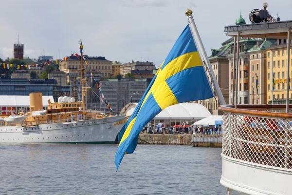 Швеция направит Украине рекордный пакет военной помощи на $680 млн
Швеция направит Украине рекордный пакет военной помощи на $680 млн