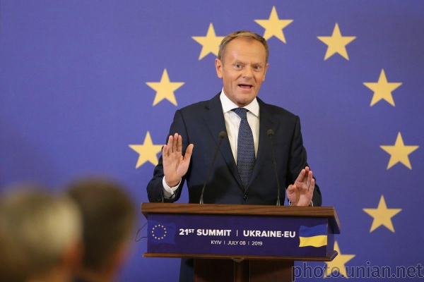 Протести польських фермерів: Туск різко висловився про можливу сварку України та Польщі Протести польських фермерів: Туск різко висловився про можливу сварку України та Польщі
