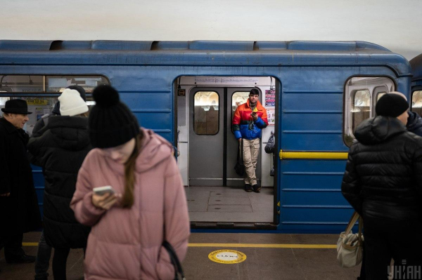 Колапс у метро в Києві: стало відомо, скількох пасажирів втратила столична підземка Колапс у метро в Києві: стало відомо, скількох пасажирів втратила столична підземка