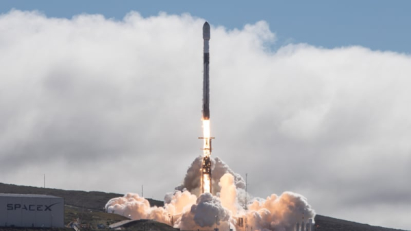 SpaceX вывела на орбиту новую партию Starlink
SpaceX вывела на орбиту новую партию Starlink