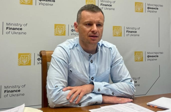 Марченко не понимает, почему военные до сих пор покупают вещи за свой счет
Марченко не понимает, почему военные до сих пор покупают вещи за свой счет