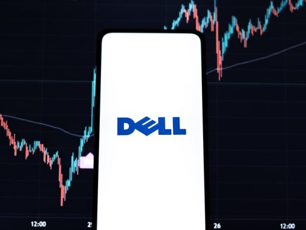Акции Dell резко выросли после квартального отчета
Акции Dell резко выросли после квартального отчета