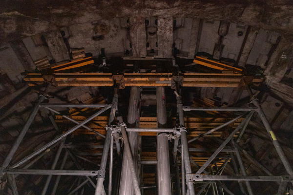 Деформація тунелю між станціями столичного метро: в КМДА назвали причину Деформація тунелю між станціями столичного метро: в КМДА назвали причину
