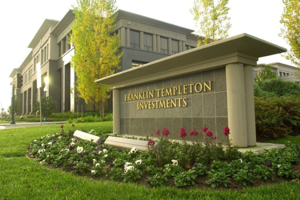 Franklin Templeton подала заявку на запуск спотового эфир-ETF
Franklin Templeton подала заявку на запуск спотового эфир-ETF
